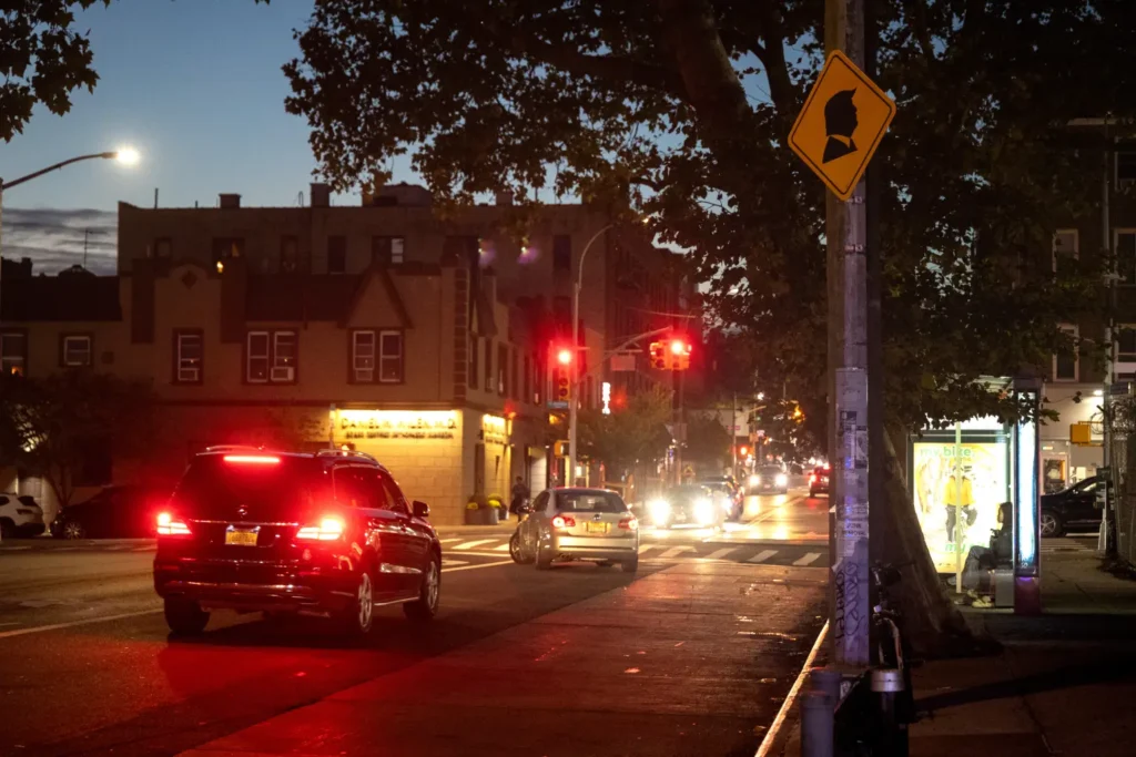 Trump Traffic Signs Take Over NYC Streets What’s Really Happening News USA Trends (5)